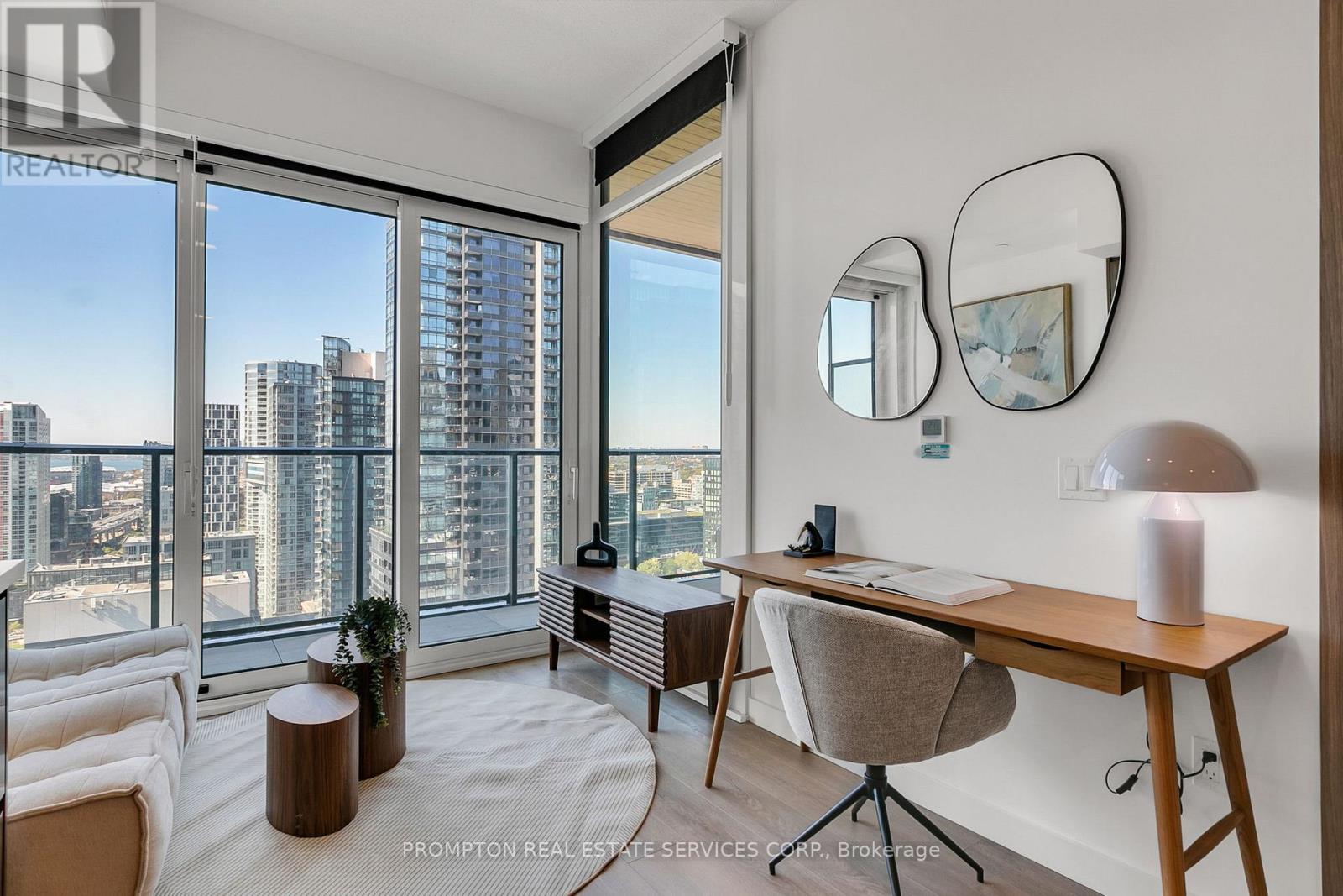 3515 - 3 Concord Cityplace Way, Toronto, Ontario  M5V 0X4 - Photo 8 - C13547552