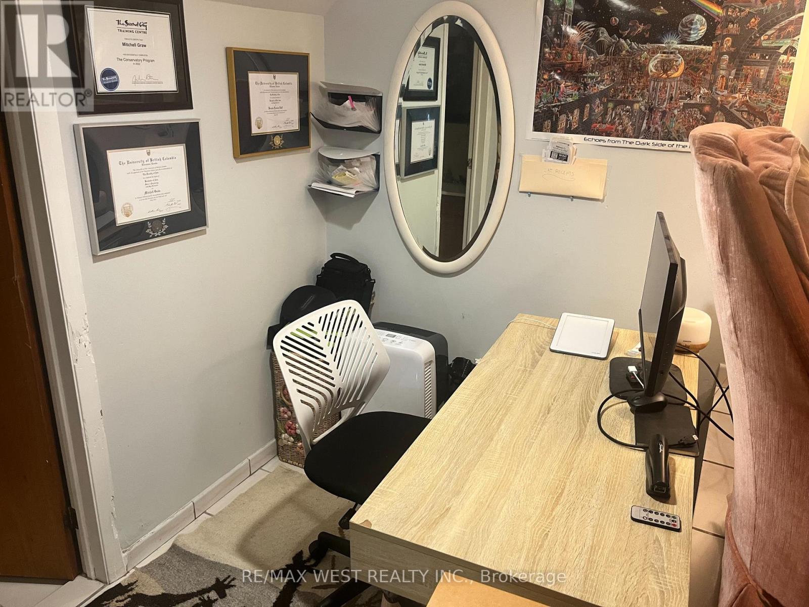 #lower - 926 College Street, Toronto, Ontario  M6H 1A4 - Photo 6 - C13547598