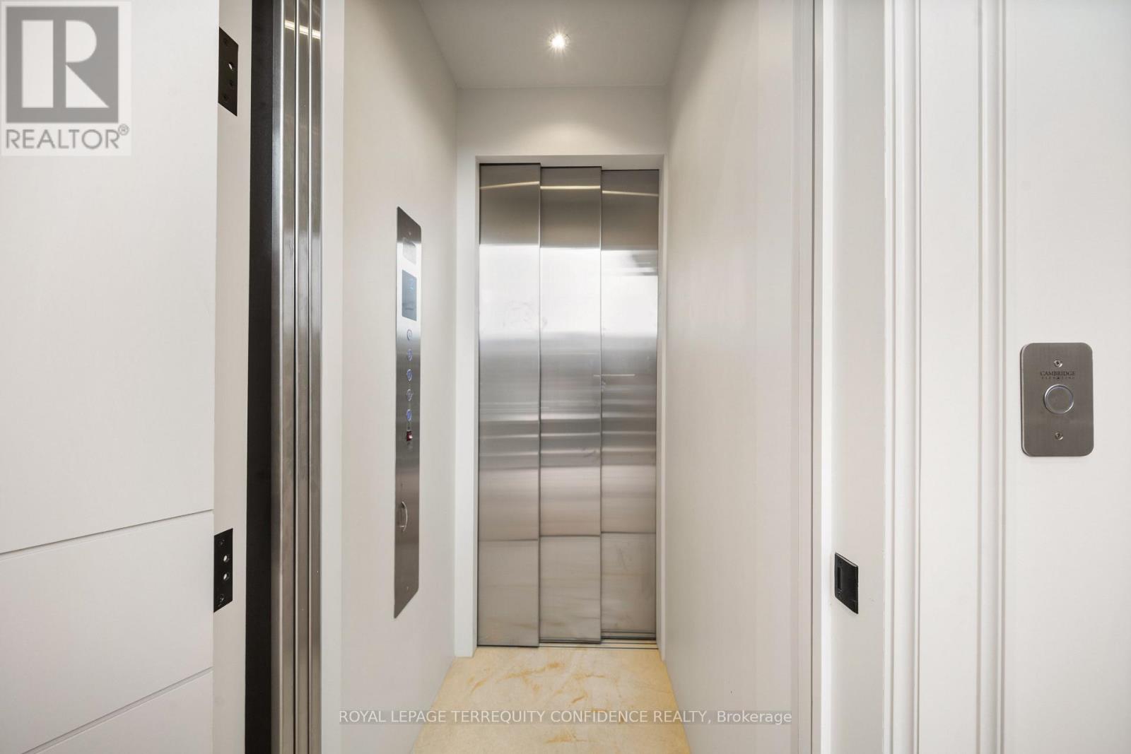 272 Horsham Avenue, Toronto, Ontario  M2R 1G4 - Photo 16 - C13547646