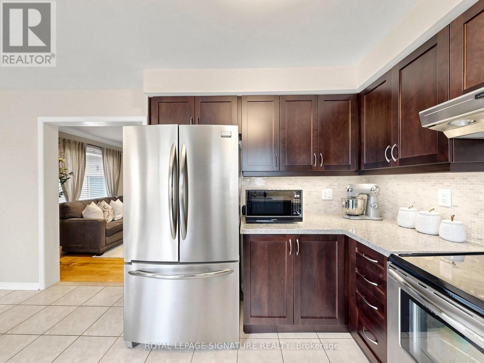 78 Rideau Drive, Richmond Hill, Ontario  L4B 4P1 - Photo 13 - N13546516