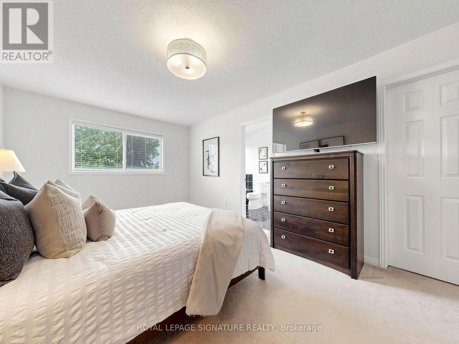78 Rideau Drive, Richmond Hill, Ontario  L4B 4P1 - Photo 23 - N13546516