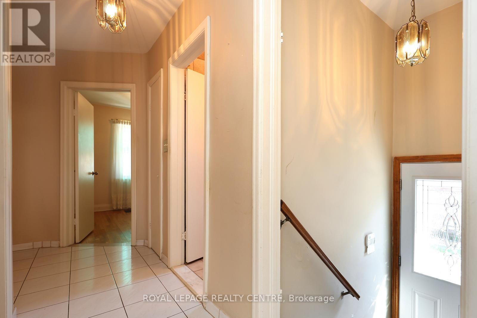 170 Simpson Avenue, Toronto, Ontario  M8Z 1E3 - Photo 17 - W13547566