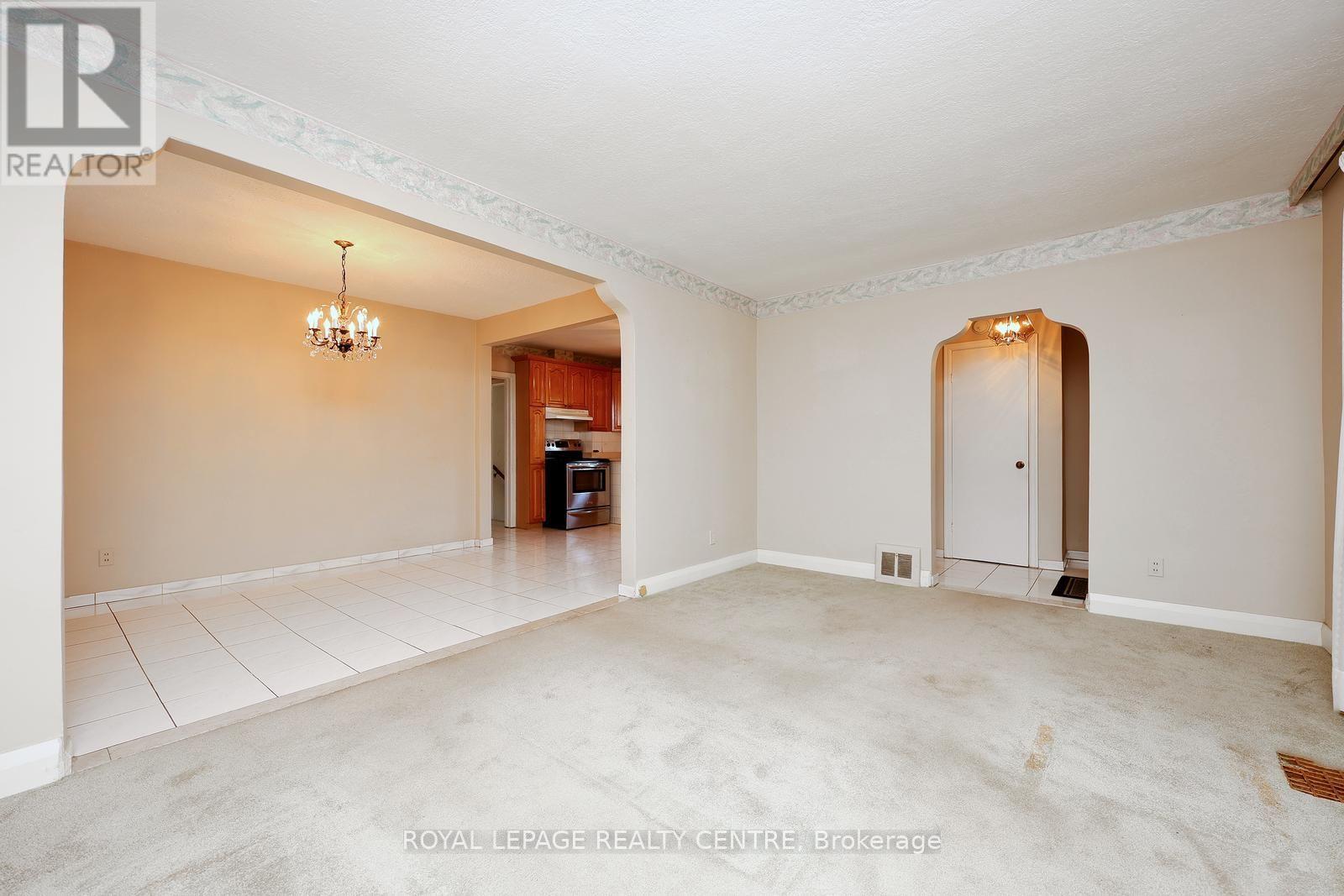 170 Simpson Avenue, Toronto, Ontario  M8Z 1E3 - Photo 8 - W13547566
