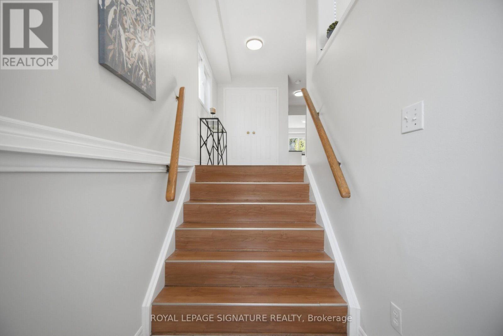 459 Wildgrass Road, Mississauga, Ontario  L5B 4H5 - Photo 5 - W13547590
