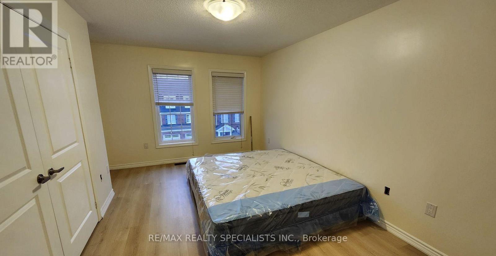 53 Stewardship Road, Brampton, Ontario  L7A 4W6 - Photo 4 - W13547628