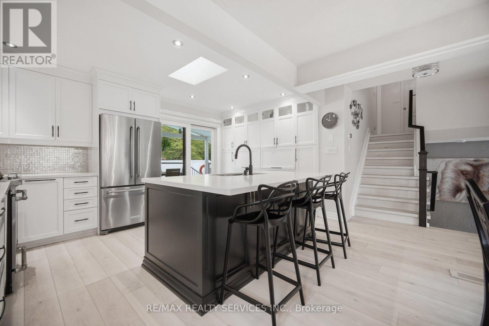 10 Tullamore Road, Brampton, Ontario  L6W 1J7 - Photo 11 - W13547650