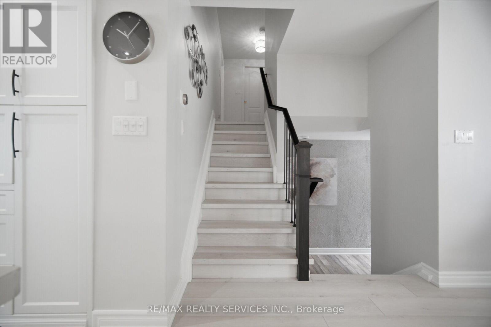 10 Tullamore Road, Brampton, Ontario  L6W 1J7 - Photo 20 - W13547650