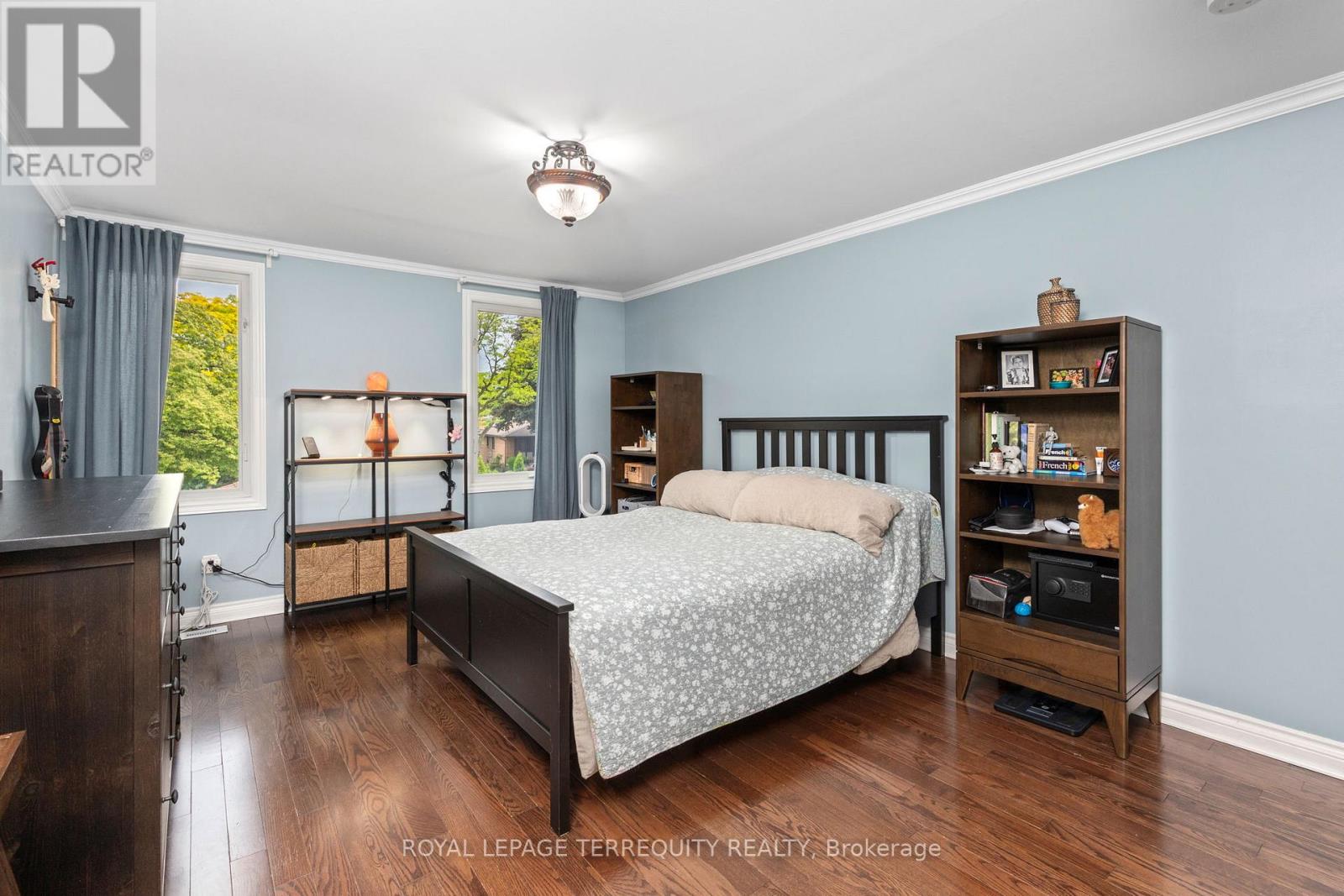 1853 Briarcrook Crescent, Mississauga, Ontario  L4X 1X3 - Photo 20 - W13547654