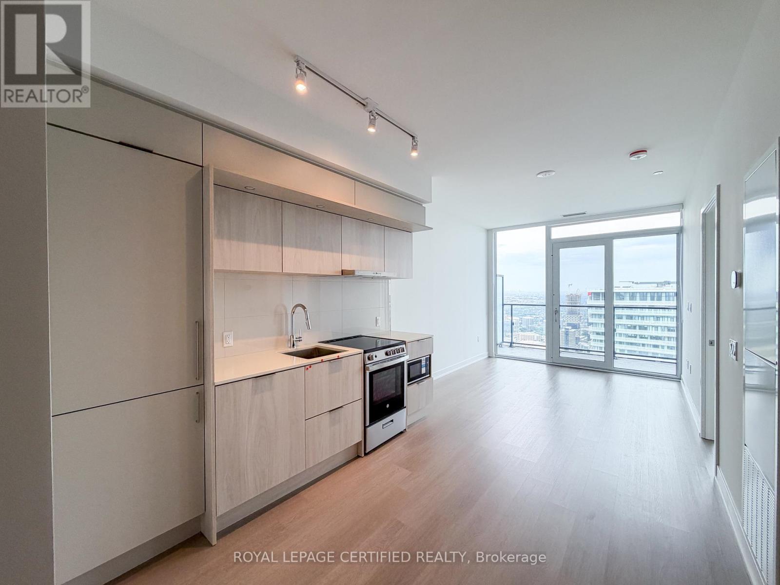 6407 - 448 Burnhamthorpe Rd W, Mississauga, Ontario L5B 0R4 - Photo 14 - W13547658