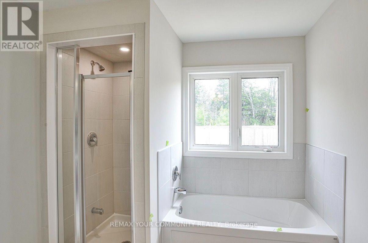 365 Mceachern Lane, Gravenhurst, Ontario  P1P 0H8 - Photo 5 - X13547592