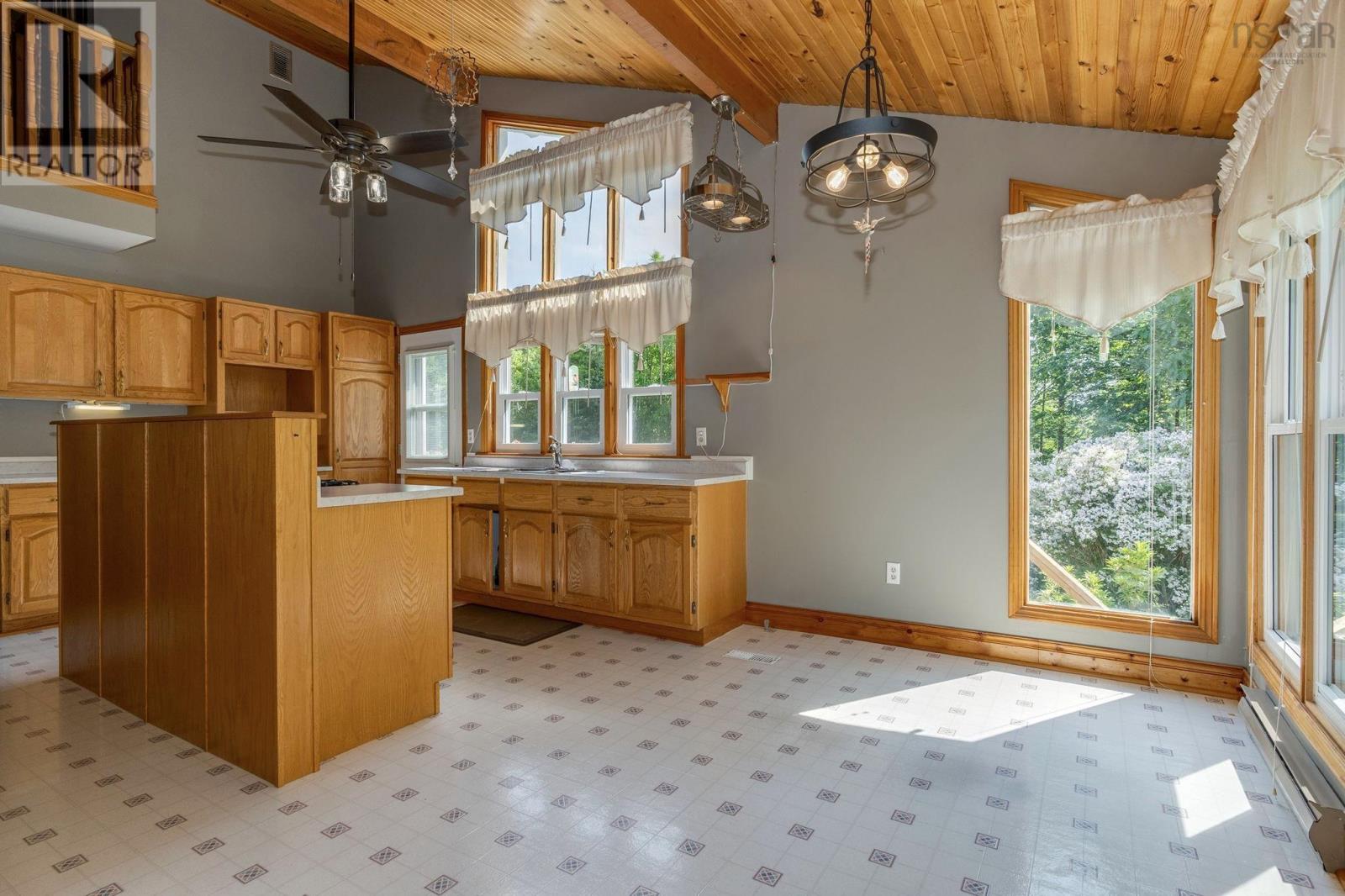 732 West Porters Lake Road, Porters Lake, Nova Scotia  B3E 1K6 - Photo 11 - 202617166