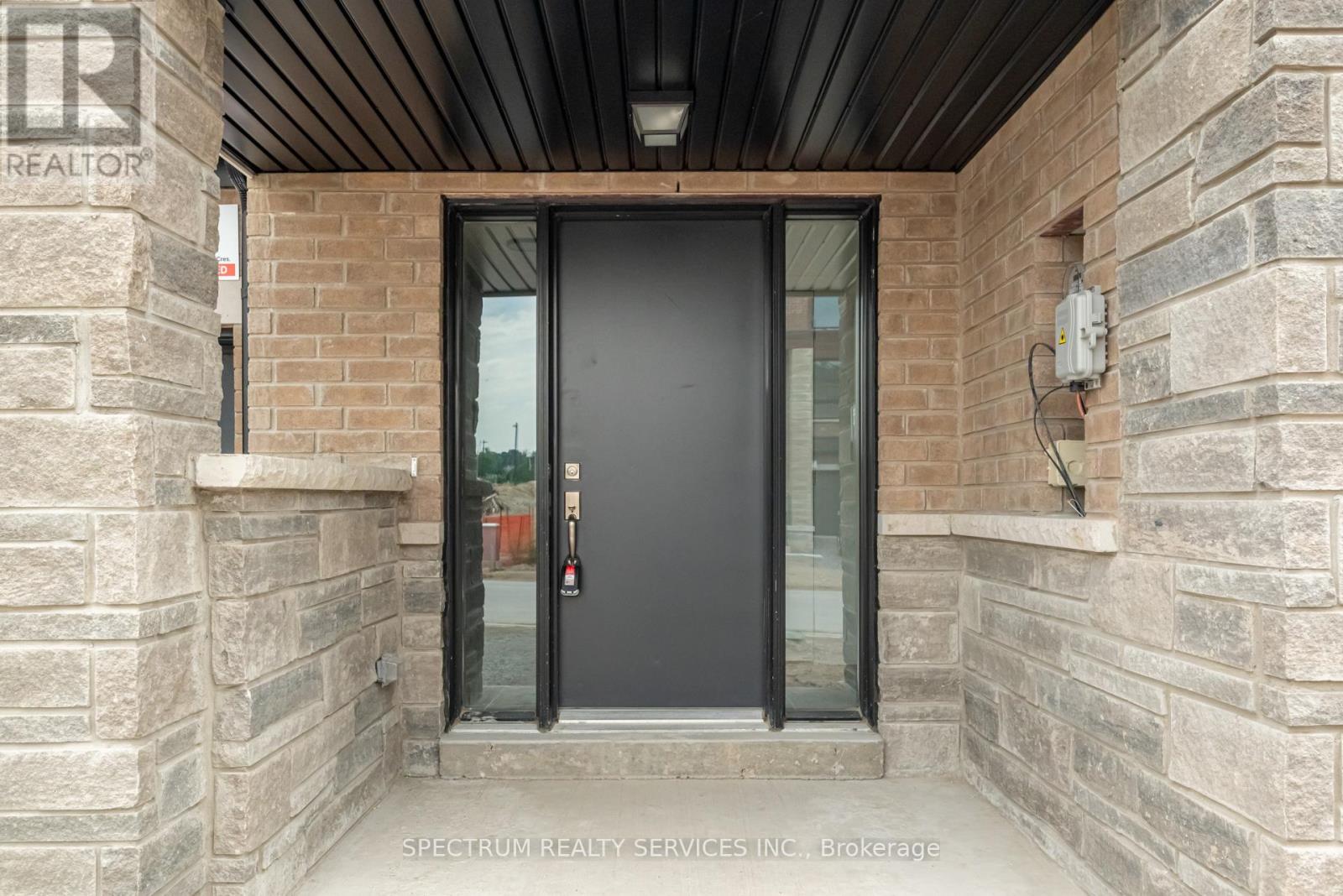 146 Blue Forest Crescent, Barrie, Ontario  L9J 0N5 - Photo 2 - S13534086