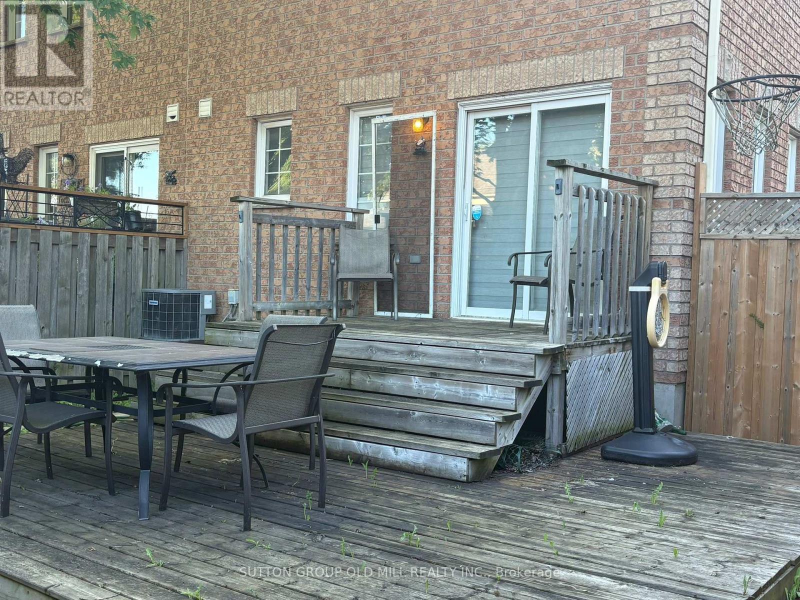 1 James Street, Mississauga, Ontario  L5M 1R4 - Photo 18 - W13488818