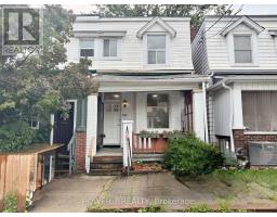 810 OSSINGTON AVENUE, Toronto, Ontario