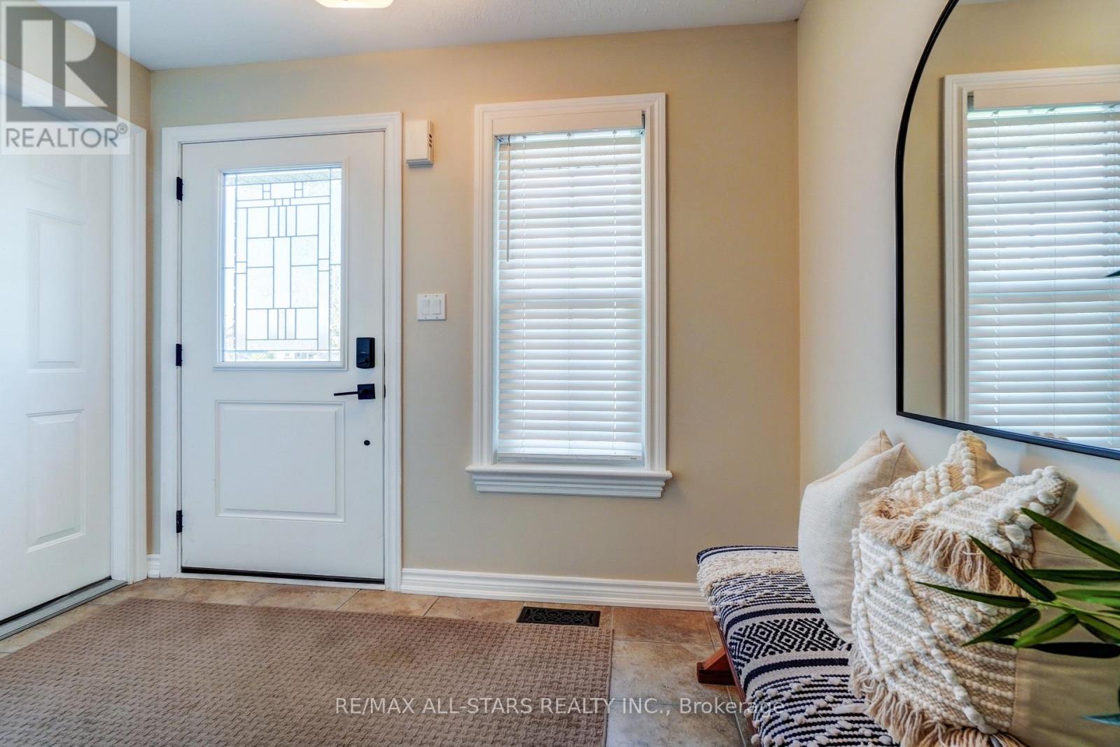 14 Laurent Boulevard, Kawartha Lakes, Ontario  K9V 6G3 - Photo 3 - X13547810