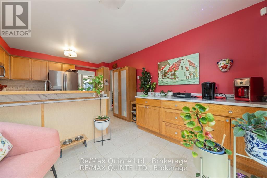 2 Marchmont Place, Belleville, Ontario  K8P 5E4 - Photo 15 - X13547836