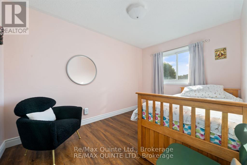 2 Marchmont Place, Belleville, Ontario  K8P 5E4 - Photo 19 - X13547836