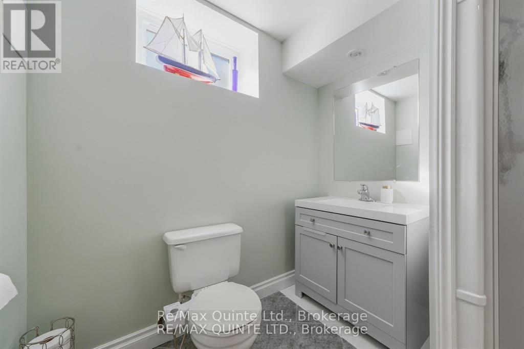 2 Marchmont Place, Belleville, Ontario  K8P 5E4 - Photo 26 - X13547836