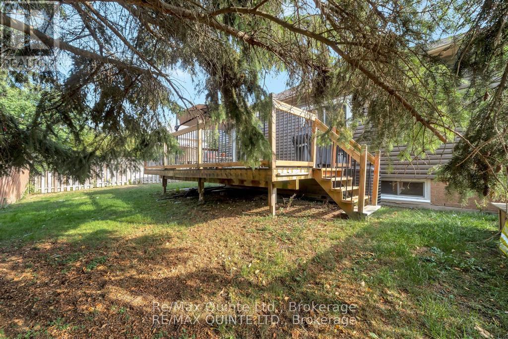 2 Marchmont Place, Belleville, Ontario  K8P 5E4 - Photo 32 - X13547836