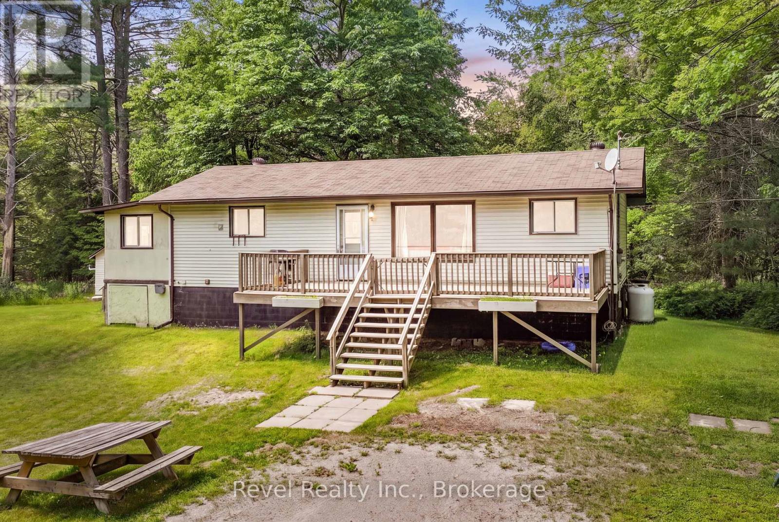 31 Morrison Street, Kawartha Lakes, Ontario  K0M 2L0 - Photo 1 - X13548000