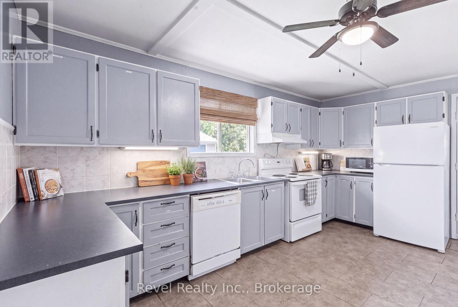 31 Morrison Street, Kawartha Lakes, Ontario  K0M 2L0 - Photo 10 - X13548000