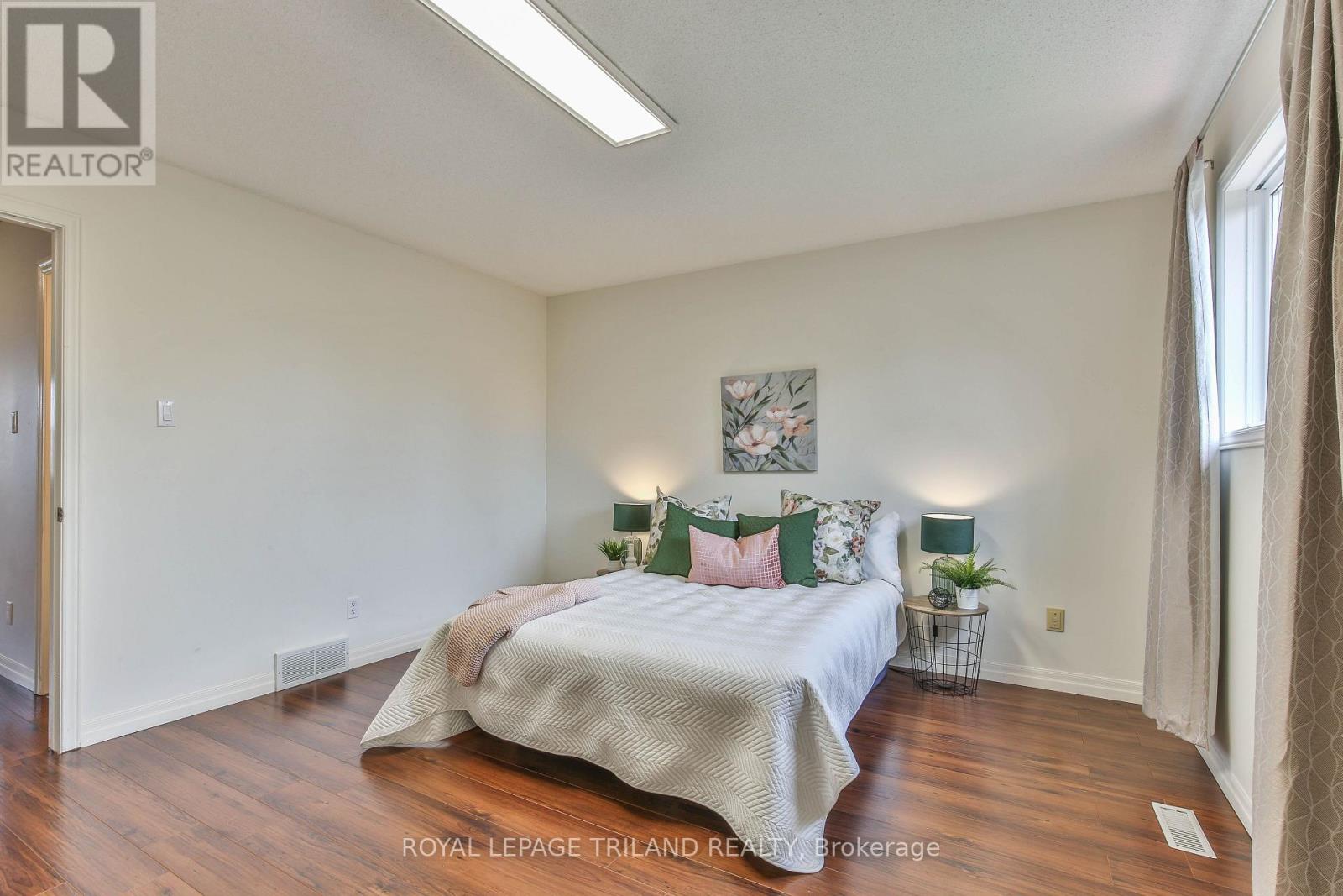 952 Thistledown Way, London North, Ontario  N6G 4Z6 - Photo 23 - X13547956