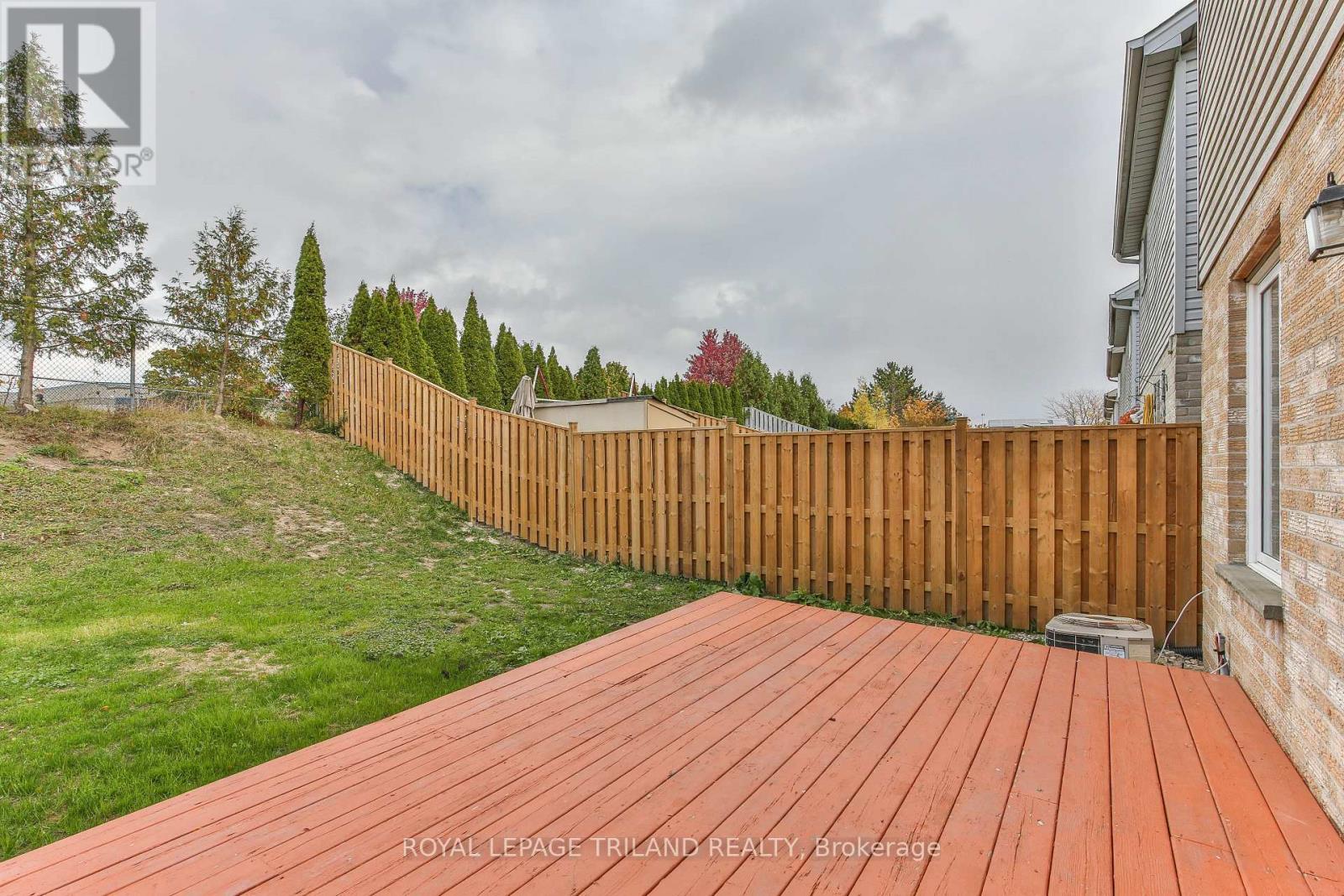 952 Thistledown Way, London North, Ontario  N6G 4Z6 - Photo 39 - X13547956