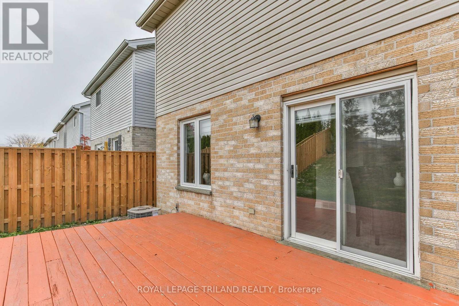 952 Thistledown Way, London North, Ontario  N6G 4Z6 - Photo 40 - X13547956