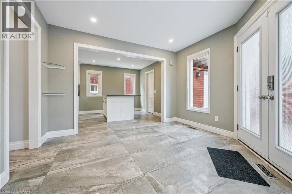 2456 Sixth Line, Oakville, Ontario  L6H 5Z8 - Photo 15 - 40846169
