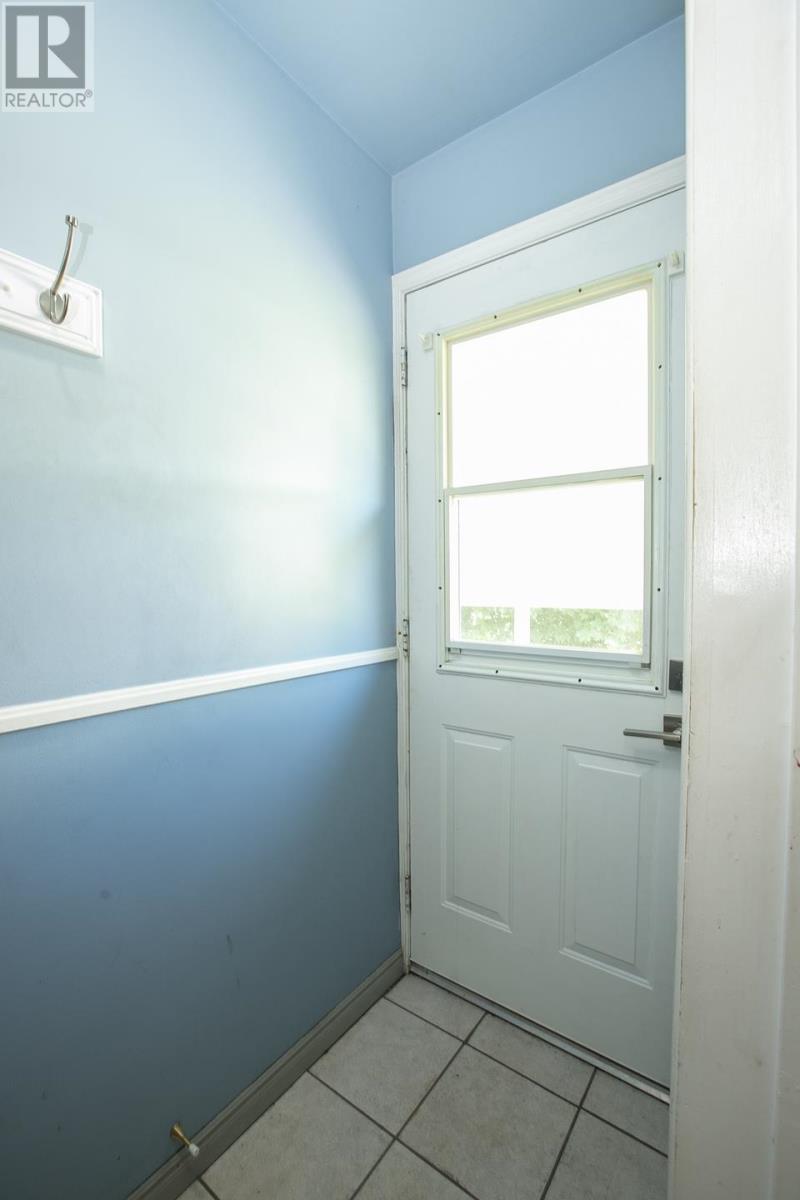 527 Placid Ave, Sault Ste. Marie, Ontario  P6B 3M4 - Photo 10 - SM261808
