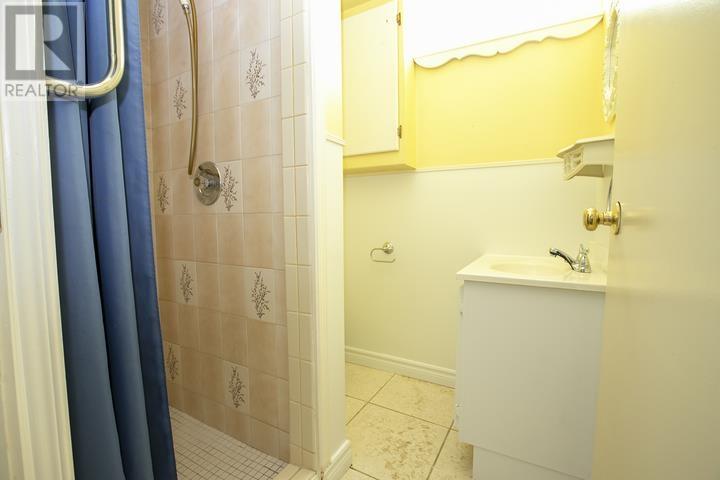 527 Placid Ave, Sault Ste. Marie, Ontario  P6B 3M4 - Photo 46 - SM261808