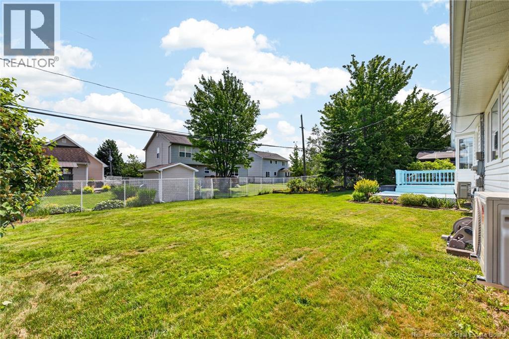 32 Driftwood, Moncton, New Brunswick  E1G 2G1 - Photo 43 - NB143742