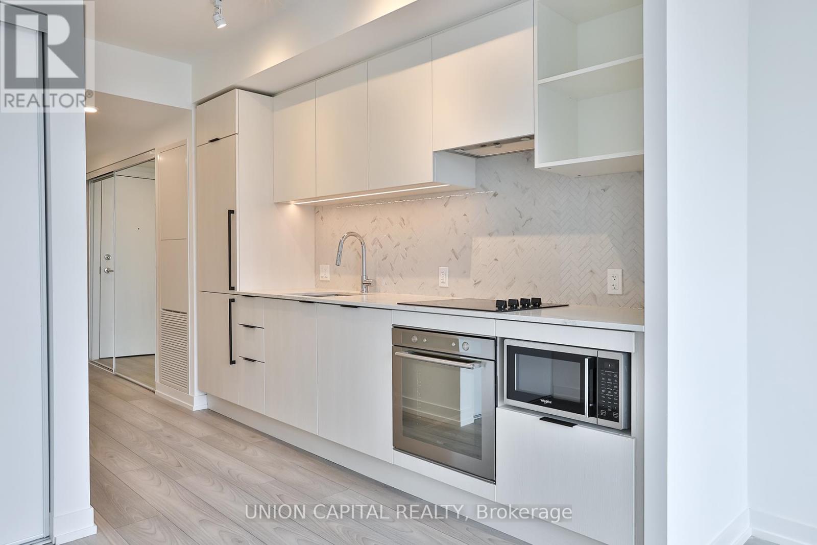 2910 - 82 Dalhousie Street, Toronto, Ontario  M5C 0C5 - Photo 3 - C13547754