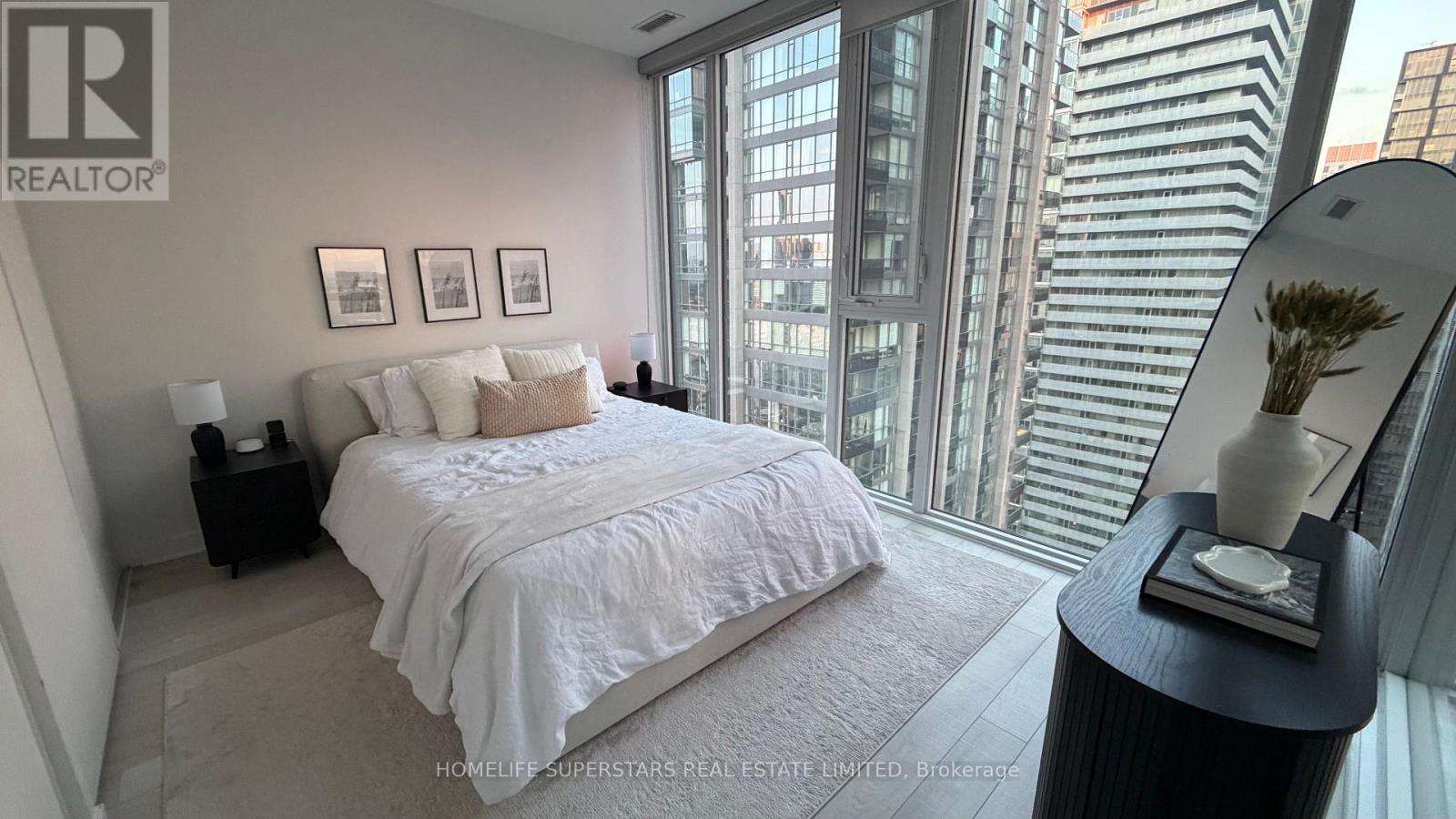 3411 - 290 Adelaide Street W, Toronto, Ontario  M5V 0P3 - Photo 8 - C13547826