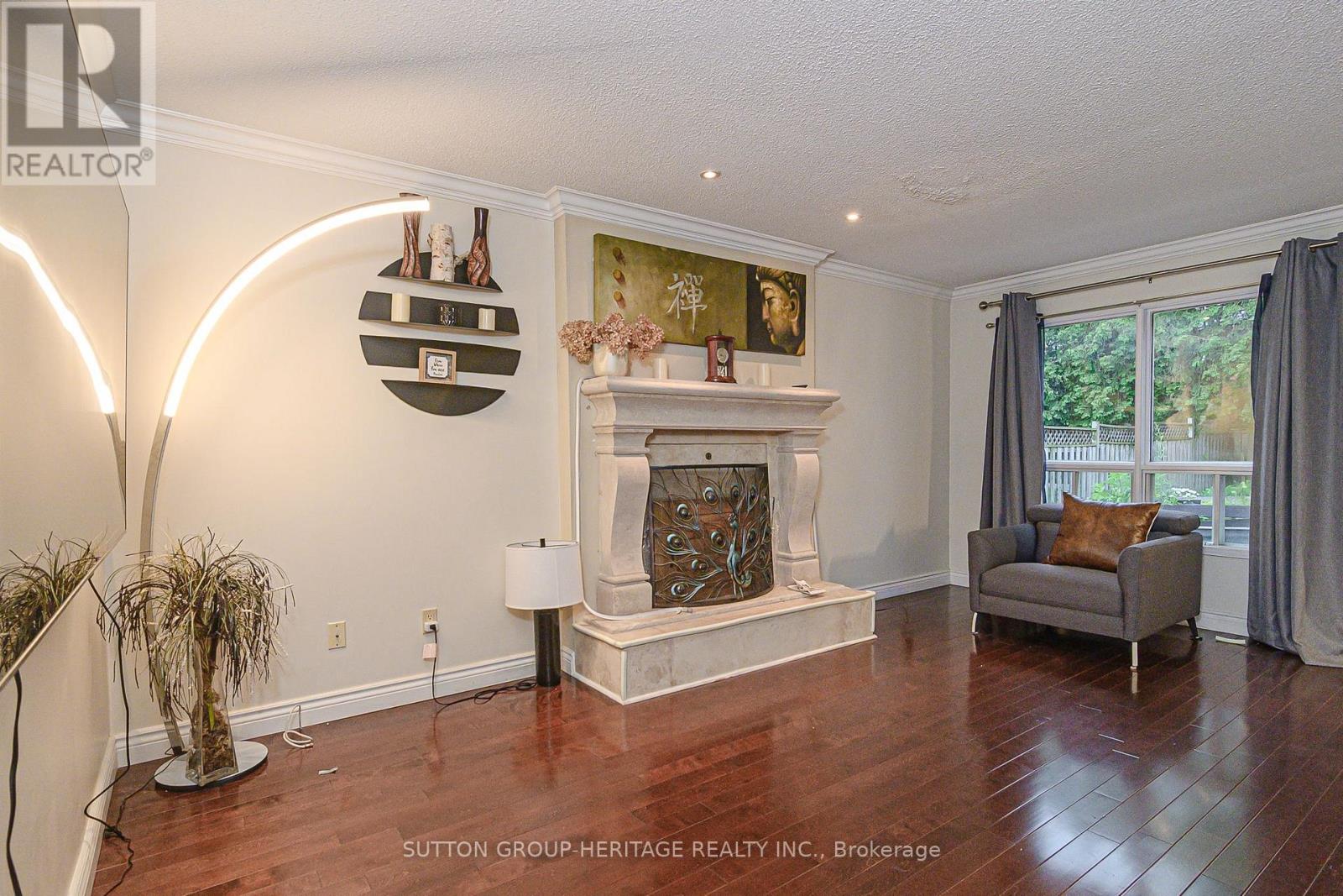 209 Bassett Boulevard, Whitby, Ontario  L1R 1S4 - Photo 21 - E13547698