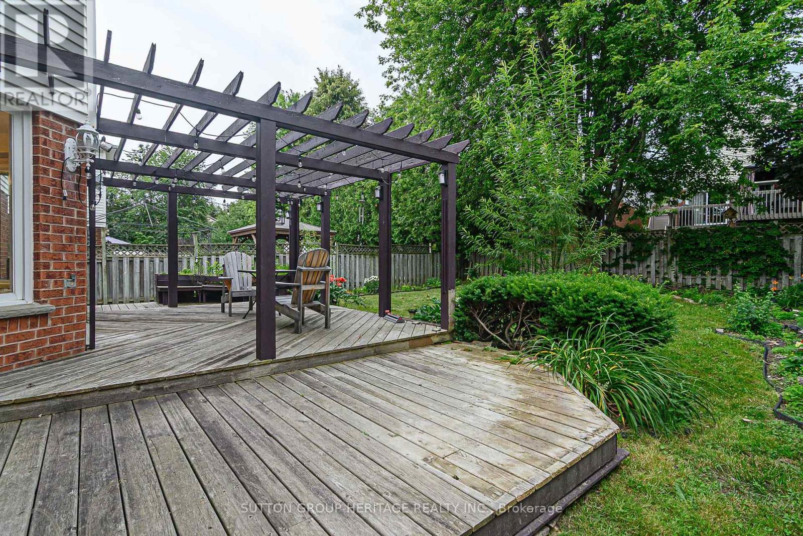 209 Bassett Boulevard, Whitby, Ontario  L1R 1S4 - Photo 39 - E13547698