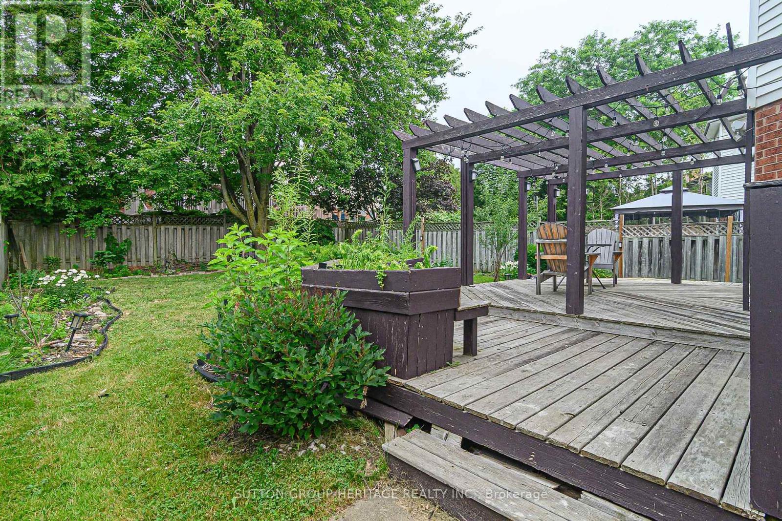 209 Bassett Boulevard, Whitby, Ontario  L1R 1S4 - Photo 44 - E13547698