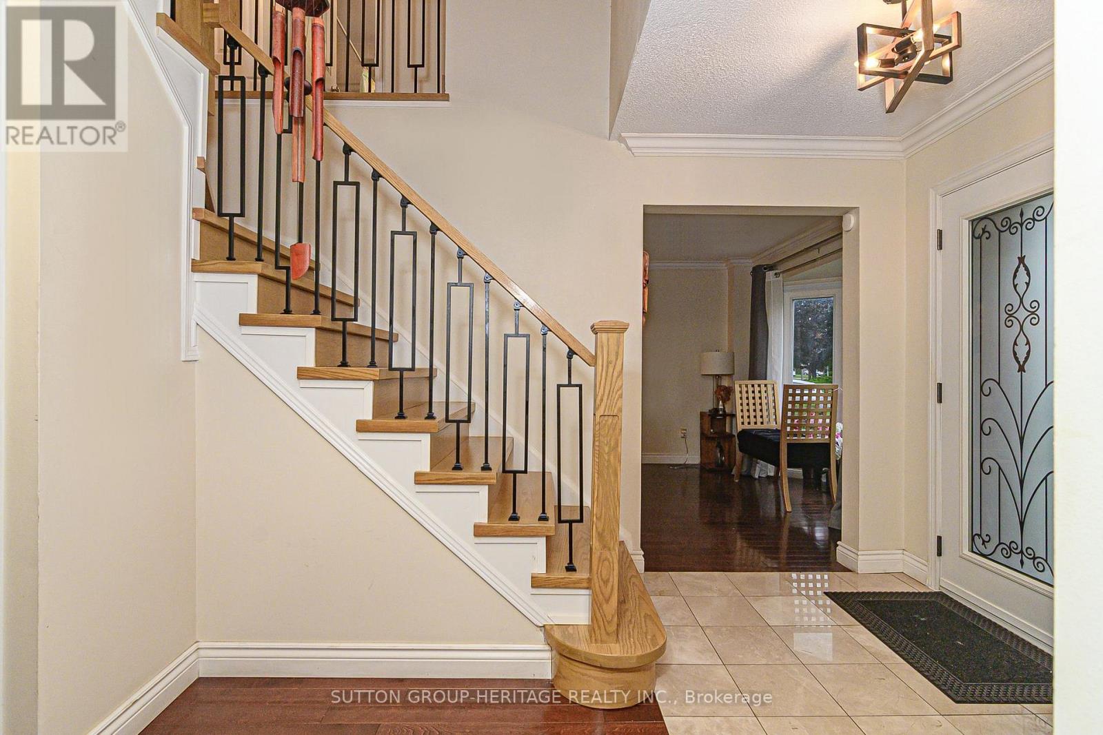 209 Bassett Boulevard, Whitby, Ontario  L1R 1S4 - Photo 5 - E13547698