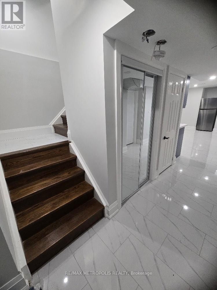 Basement - 1136 Enchanted Crescent, Pickering, Ontario  L1X 0H1 - Photo 6 - E13547706