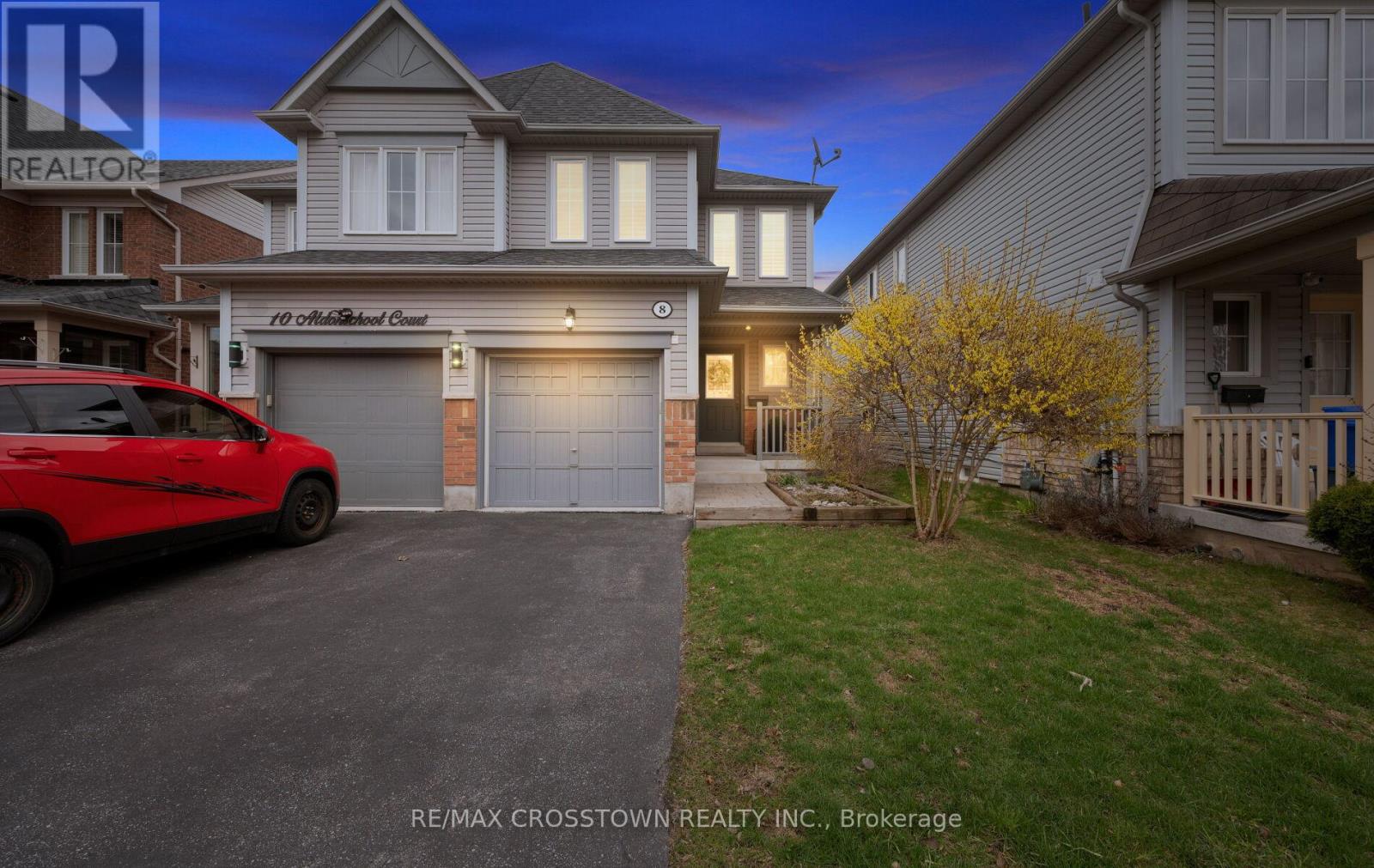 8 ALDONSCHOOL COURT, Ajax (South East)