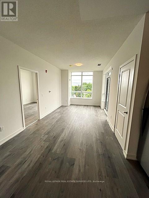 518 - 1010 Dundas Street E, Whitby, Ontario  L1N 2K2 - Photo 3 - E13547760
