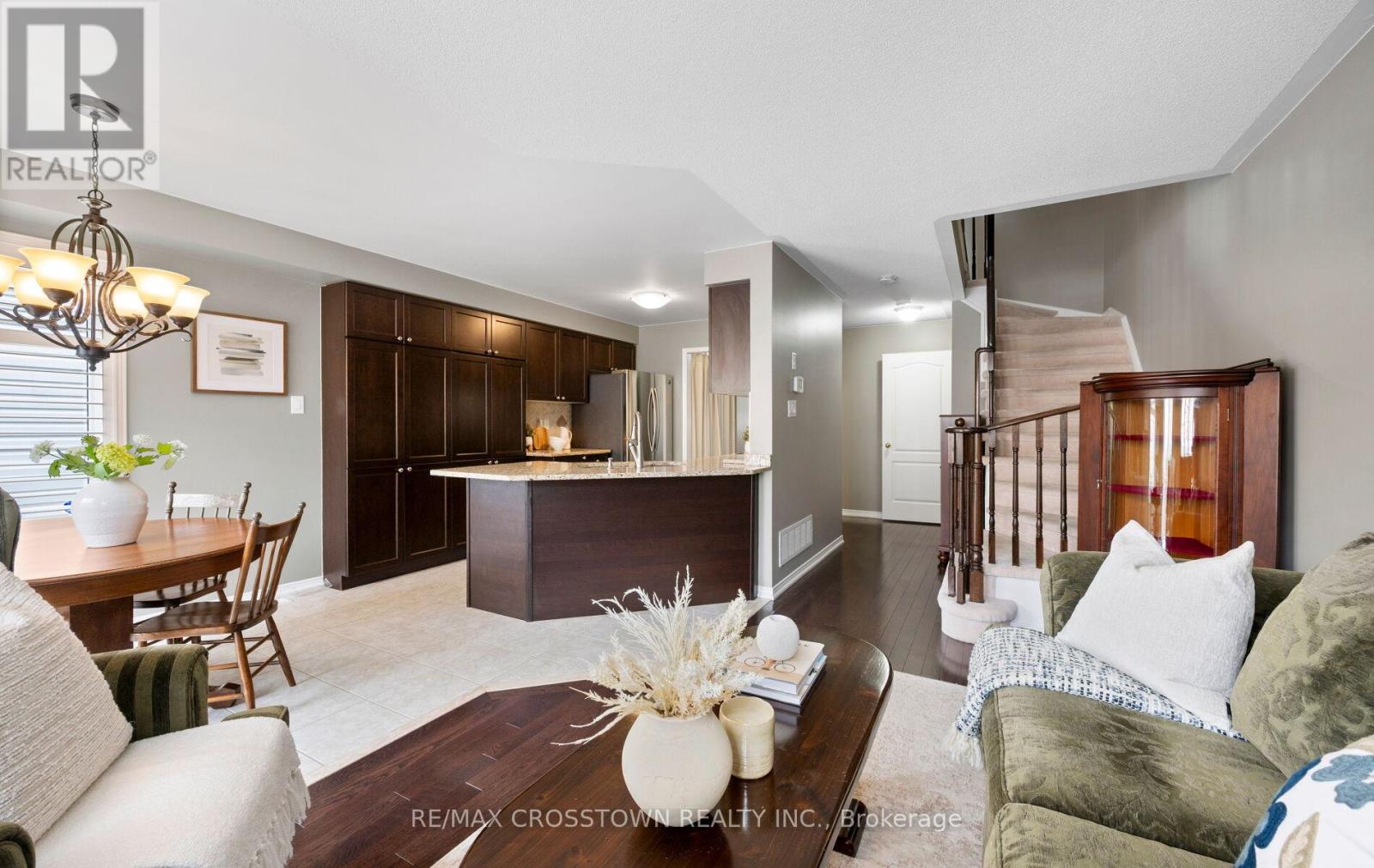 8 Aldonschool Court, Ajax, Ontario  L1S 0C5 - Photo 9 - E13547820