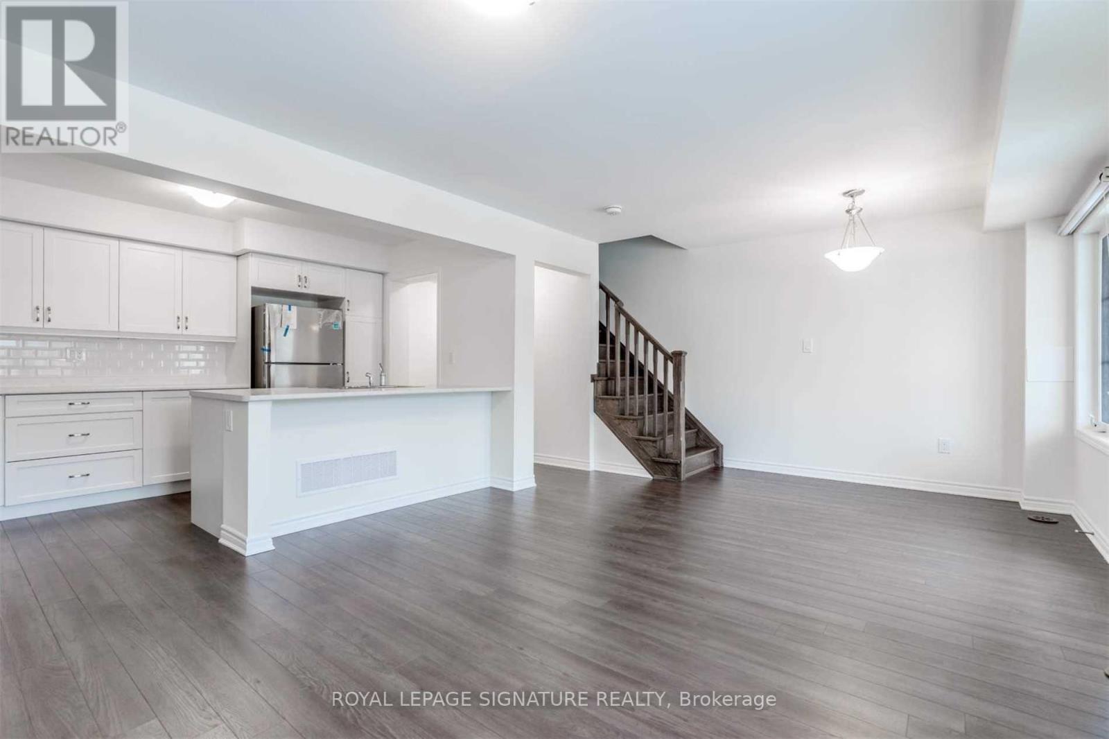50 Gerigs Street, Toronto, Ontario  M1L 0B9 - Photo 8 - E13547906