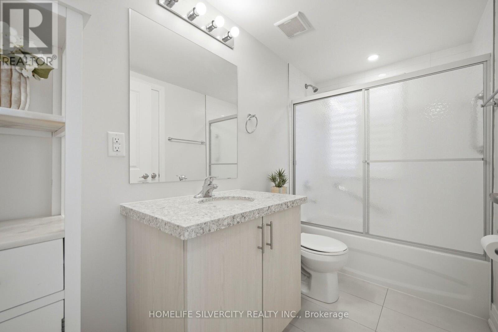 1 - 35 Somers Avenue, Toronto, Ontario  M4J 1W2 - Photo 10 - E13547932