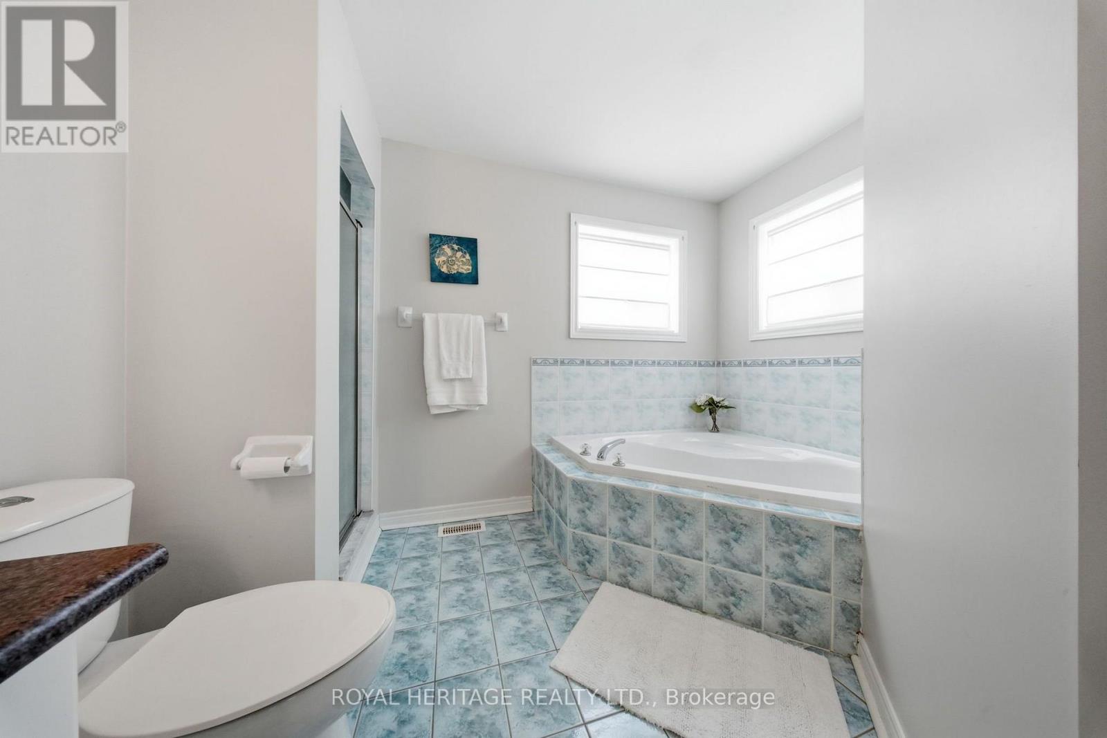 45 Melody Drive, Whitby, Ontario  L1M 1K6 - Photo 18 - E13548066