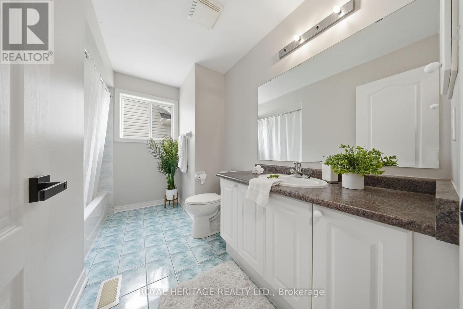 45 Melody Drive, Whitby, Ontario  L1M 1K6 - Photo 21 - E13548066