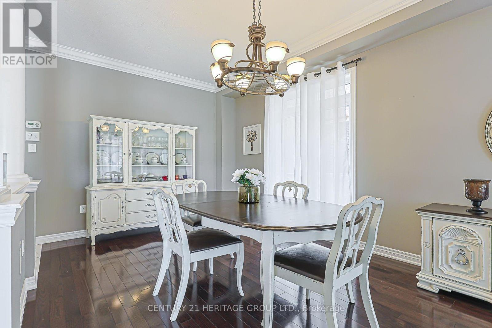 25 Betony Drive, Richmond Hill, Ontario  L4E 0L3 - Photo 4 - N13547884