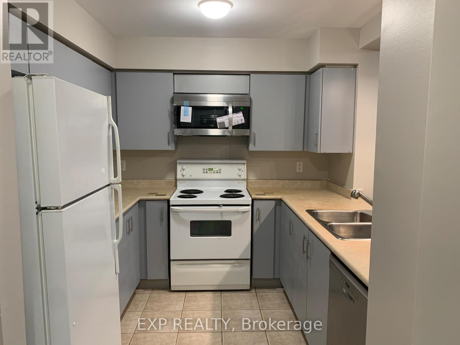 205 - 3 Ellesmere Street, Richmond Hill, Ontario  L4B 4N2 - Photo 6 - N13547908