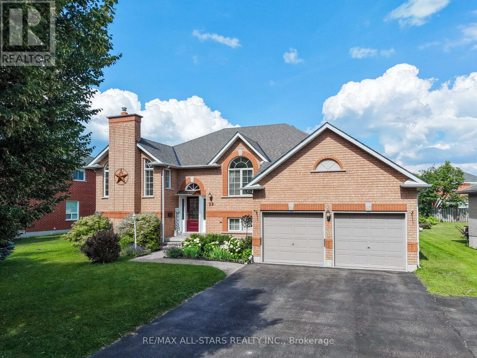 29 FOURTH AVENUE N, Uxbridge, Ontario