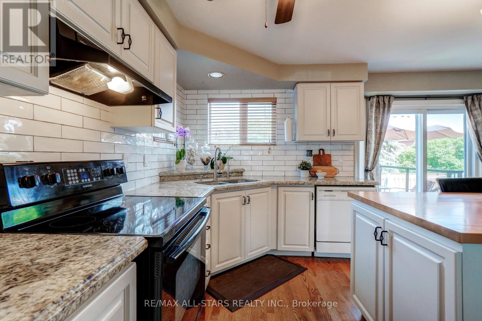 29 Fourth Avenue N, Uxbridge, Ontario  L9P 1V5 - Photo 12 - N13547974